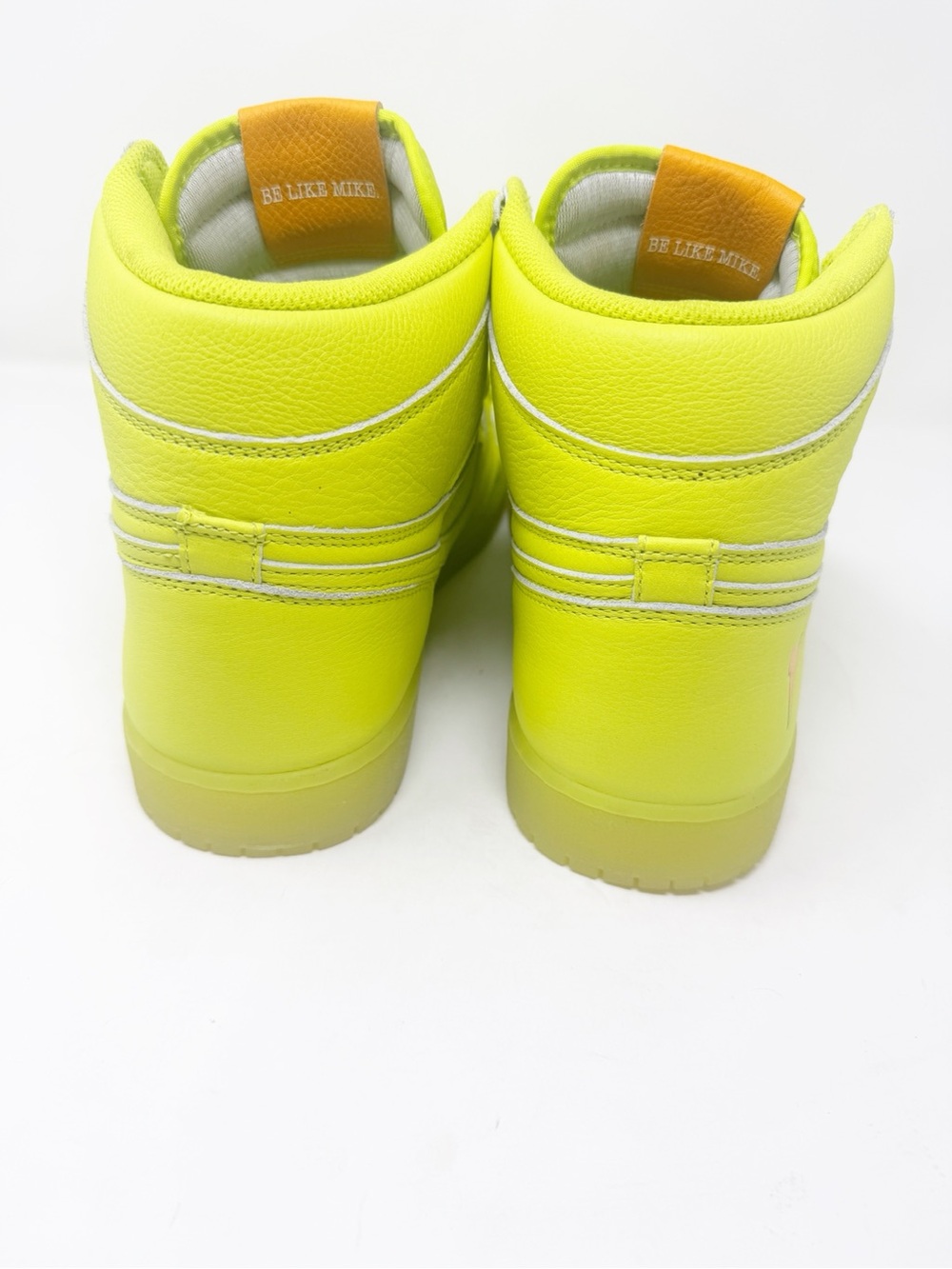 Air Jordan 1 Retro High OG Gatorade Lime G8RD 'Cyber' 2017 Men’s Size 13 New - Picture 8 of 12
